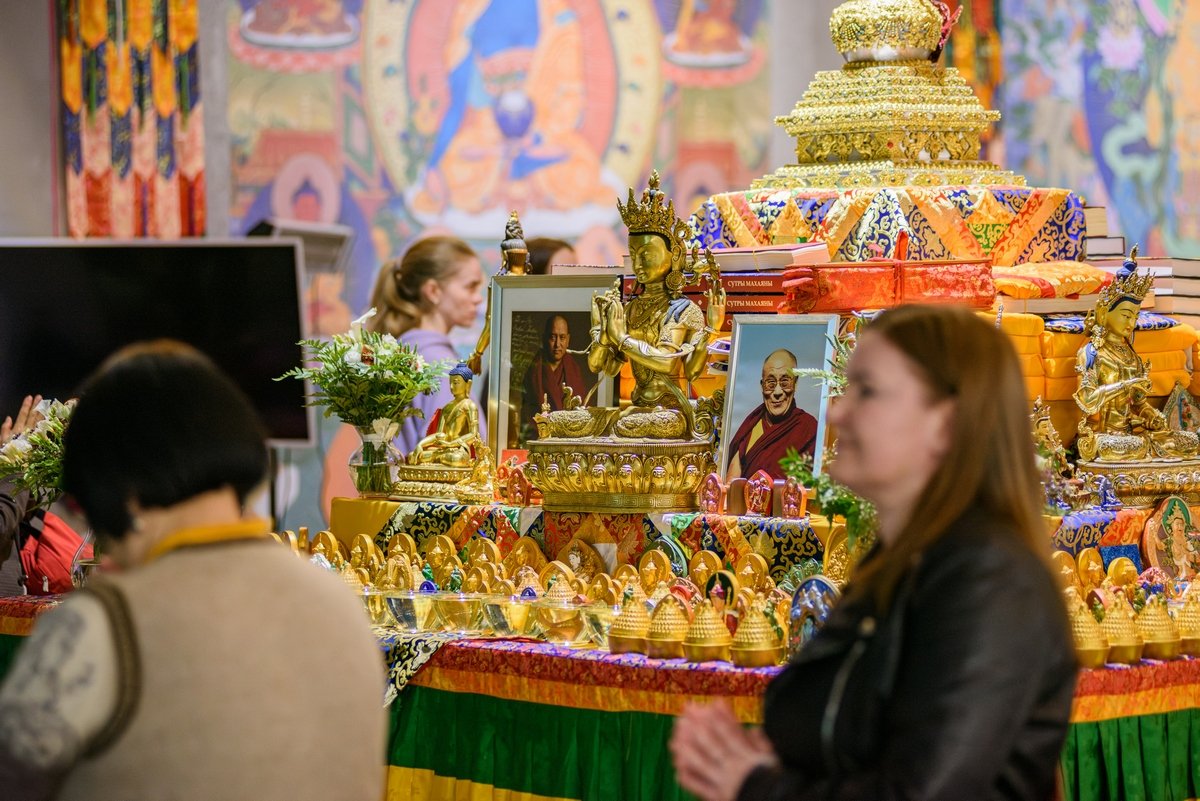 Буддийский фестиваль благой удачи