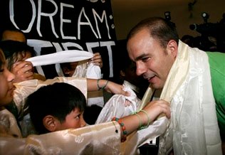 Участник протеста на Великой китайской стене: «Китай лгал нам»