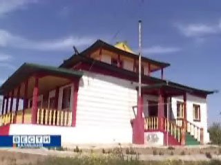 Видеорепортаж: "В Калмыкии к приезду Далай-ламы отреставрируют старейший храм"