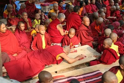 В Бодхгайе  проходит большой молитвенный фестиваль линии Кагью