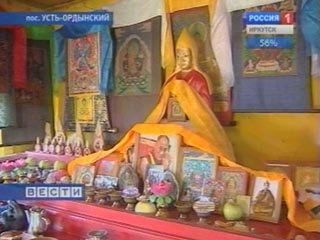 Любой желающий может принять участие в строительстве дацана - и увековечить память о себе