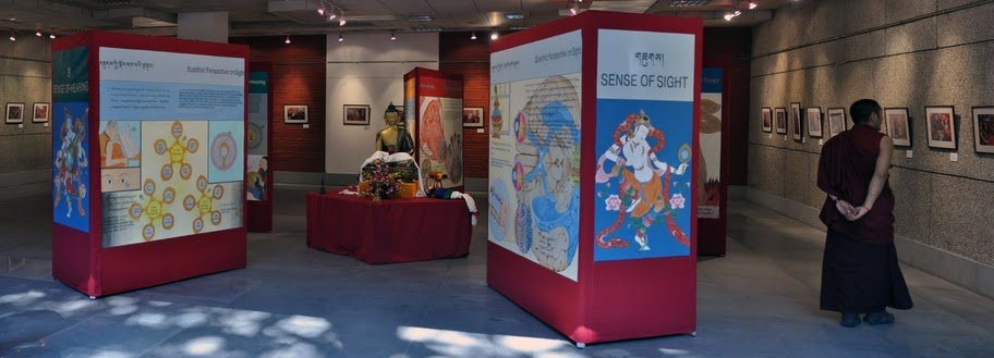 Взгляд на науку через призму духовности. Совместный проект тибетских монахов и Смитсоновского центра