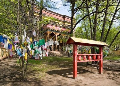 В петербургском дацане разрушат мандалу Будды Минтугбы