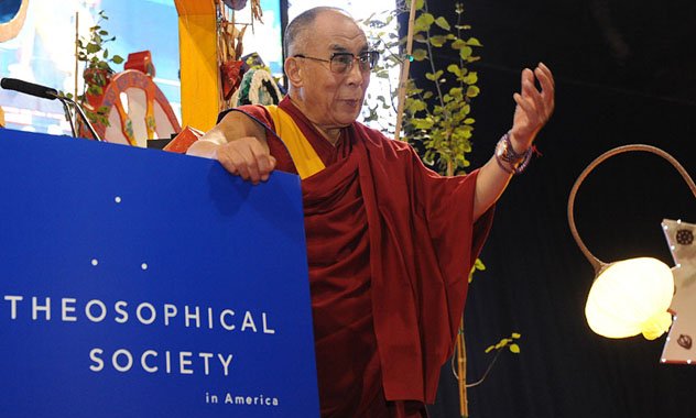 Далай-лама высоко отозвался о Теософском обществе Америки