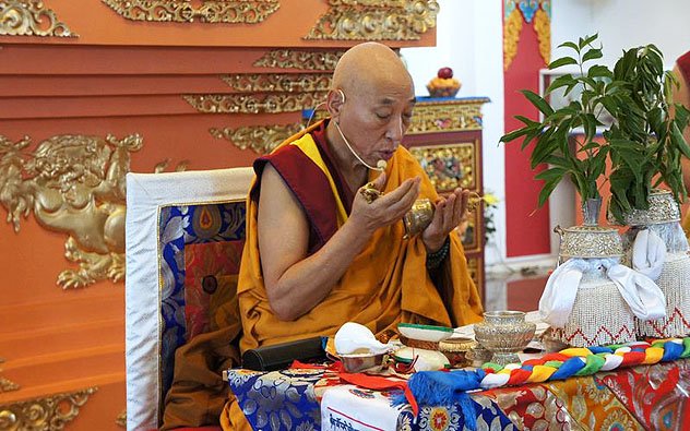 В дацане «Ринпоче Багша» в Улан-Удэ продолжаются летние учения досточтимого Ело Ринпоче