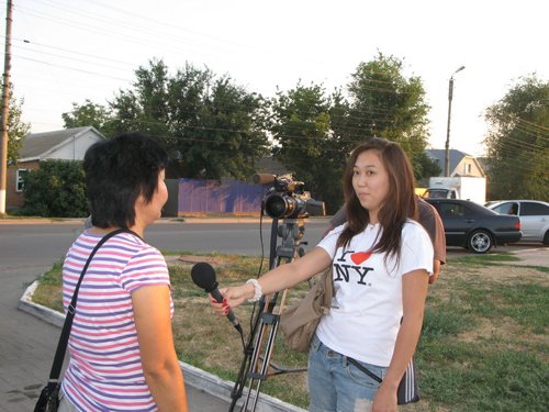 Фото. На встречу с Его Святейшеством Далай-ламой