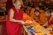 Фоторепортаж. Буддийский праздник в "Золотой обители Будды Шакьямуни"