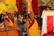 Фоторепортаж. Буддийский праздник в "Золотой обители Будды Шакьямуни"