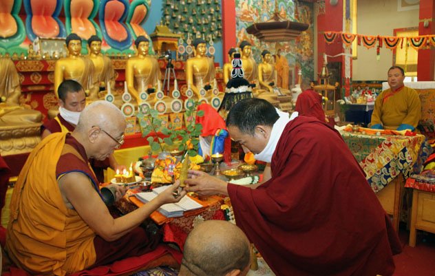 Крупнейший буддийский храм Европы будет освящен в Элисте Крупнейший буддийский храм Европы будет освящен в Элисте