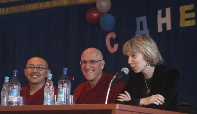 Барри Керзин: «В тувинцах генетически заложена глубокая вера в Учение Будды»