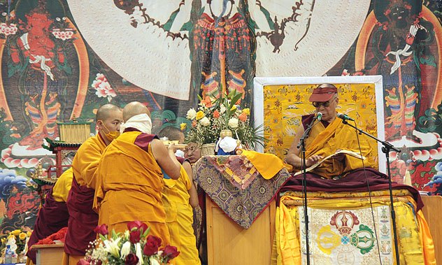 Далай-лама дал благословение проекту строительства нового большого храма в Туве
