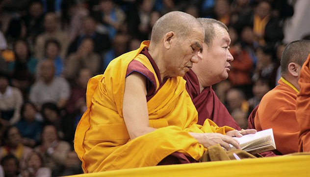 Далай-лама дал благословение проекту строительства нового большого храма в Туве