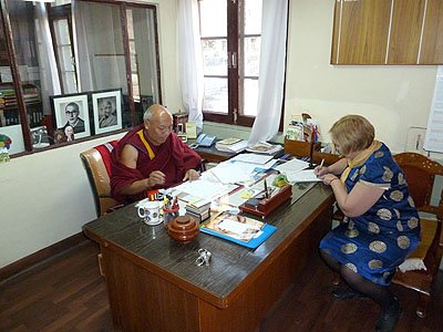 Библиотека тибетских рукописей и архивов и единственная буддийская библиотека в России подписали Соглашение о сотрудничестве