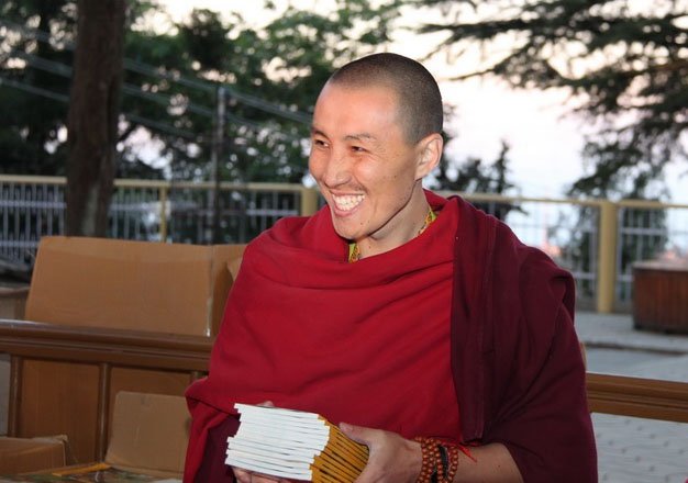 Санал Мукубенов: "Нужно знать буддийское учение и истинную цель монаха"