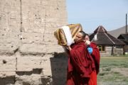 Фоторепортаж. Буддийские реликвии освятили новый Устуу-Хурээ
