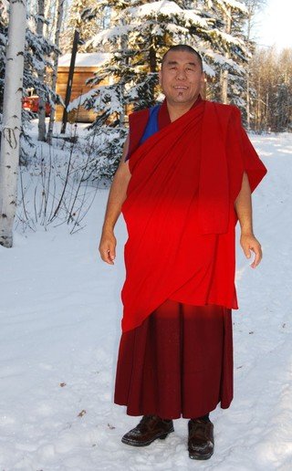 Россию посетит настоятель бонского монастыря Лхатри Ньима Дагпа Ринпоче