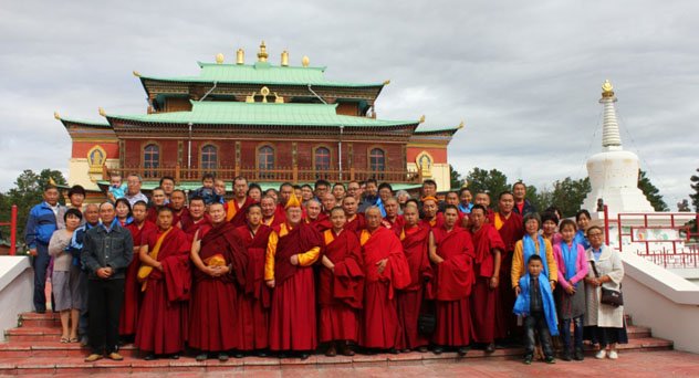 Кунделинг Ринпоче посетил Агинский дацан Кунделинг Ринпоче посетил Агинский дацан
