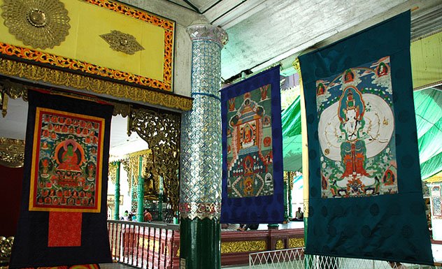 21 сентября в святом месте Бирмы открылась выставка из Бурятии