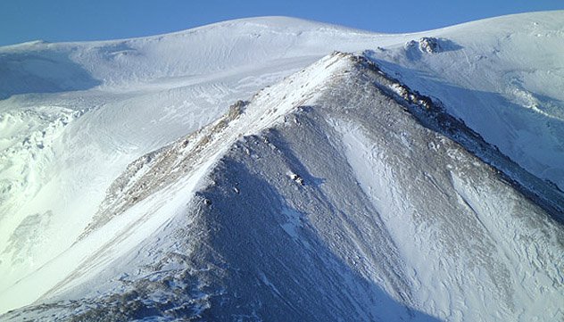 Буддийские священнослужители прибудут на место схода лавины в Туве, где пропали шестеро школьников Буддийские священнослужители прибудут на место схода лавины в Туве, где пропали шестеро школьников