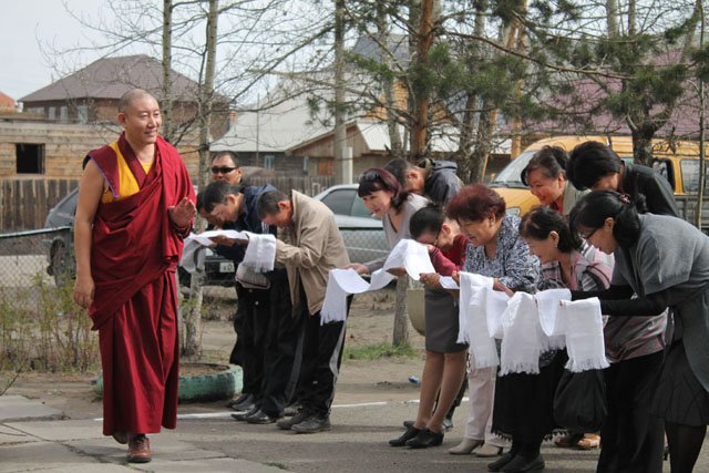 Досточтимый Шивалха Ринпоче дарует учения в Санкт-Петербурге
