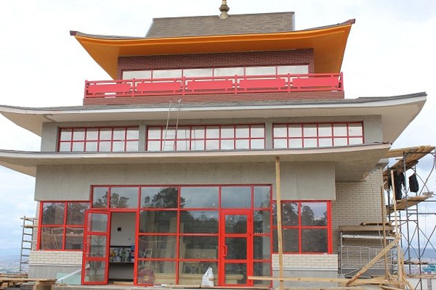 Кенсур Чой-Доржи Будаев: «Мы предлагаем вернуться к истокам» Кенсур Чой-Доржи Будаев: «Мы предлагаем вернуться к истокам»