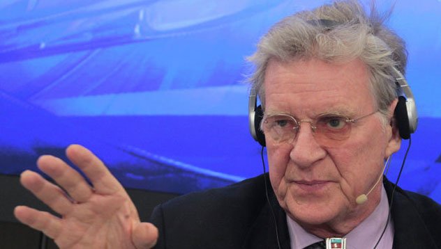 Буддолог Турман: все проблемы — от чрезмерного эгоизма Буддолог Турман: все проблемы — от чрезмерного эгоизма