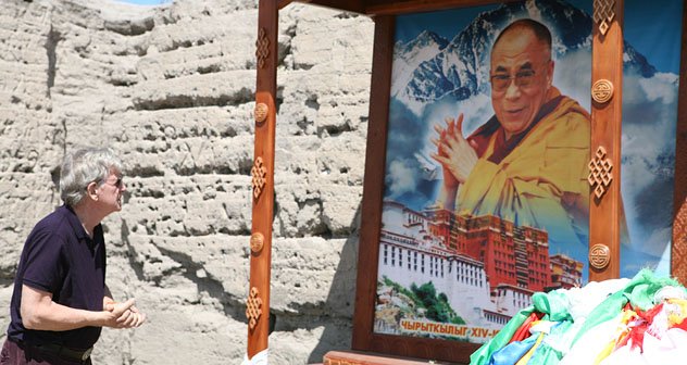 Роберт Турман: "Далай-лама наказал мне прожить до 107 лет"