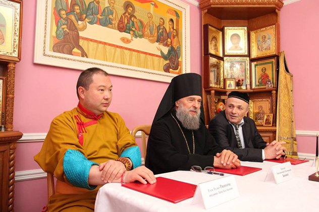 В Элисте состоялось заседание президиума Межрелигиозного совета Калмыкии