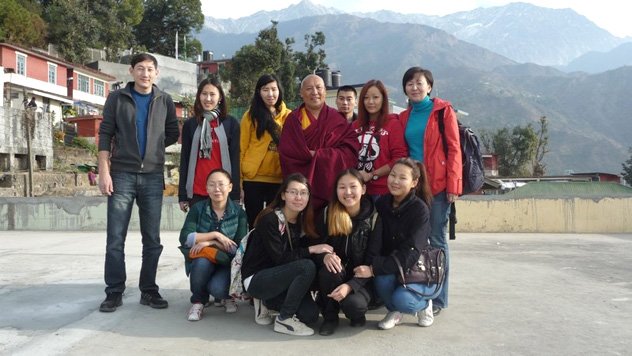 Студенты Калмыцкого госуниверситета прошли стажировку в Библиотеке тибетских трудов и архивов