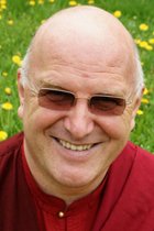 Начинаются учения ламы Ринчена в Москве