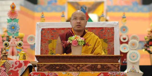 Прямая трансляция на русском языке учений Его Святейшества Кармапы Огьена Тринлея Дордже в Германии