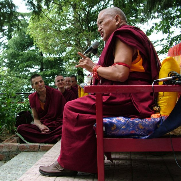 Удовольствие от учёбы: интервью с первой женщиной-геше Келсанг Вангмо