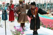 Калмыцкие паломники совершили подношение танца 722 божествам мандалы Калачакры