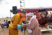 Фото. Тэло Тулку Ринпоче освятил ступу Совершенной победы в Астраханской области