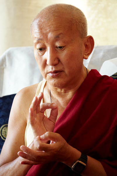 Нубпа Кончог Тензин Ринпоче в начале ноября посетит Москву