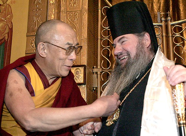 Новая книга Его Святейшества Далай-ламы об основополагающем родстве вероисповеданий Новая книга Его Святейшества Далай-ламы об основополагающем родстве вероисповеданий