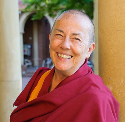 Досточтимая Робина Куртин посетит Москву