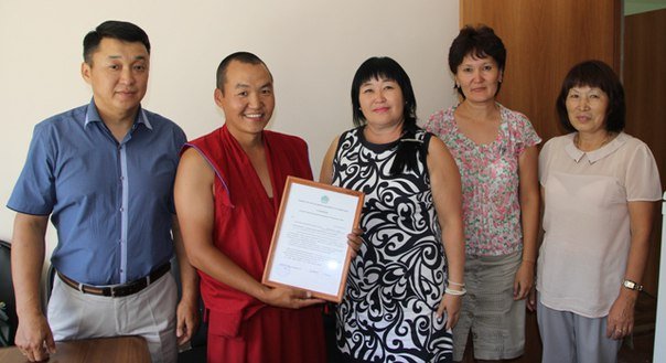 В Туве впервые выданы официальные разрешения на занятие народной медициной