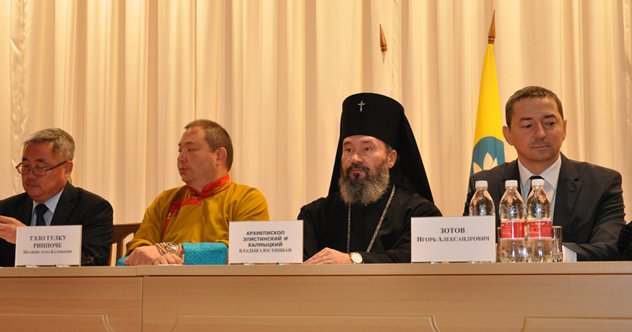 Буддисты и православные христиане Калмыкии вместе отметили памятные даты двух конфессий
