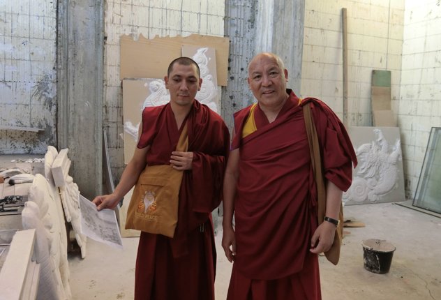 Директор Библиотеки тибетских трудов и архивов посетил Лагань Директор Библиотеки тибетских трудов и архивов посетил Лагань