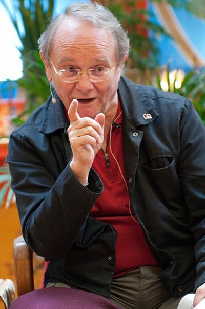 Джеффри Хопкинс дает передачу честности