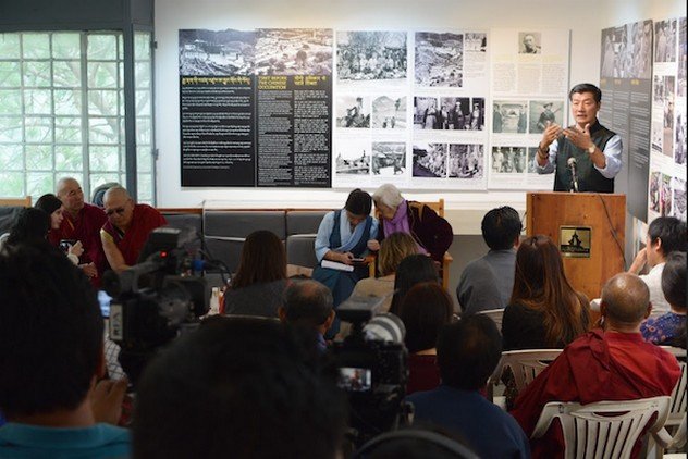 В Дхарамсале состоялась фотовыставка, посвященная памяти Агвана Доржиева В Дхарамсале состоялась фотовыставка, посвященная памяти Агвана Доржиева