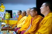 Фоторепортаж. Монахи монастыря Таши Лхунпо возводят песочную мандалу Авалокитешвары в Краснодаре