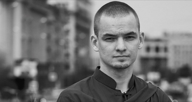 Почему вы должны меня знать: московский буддийский монах Лобсанг Тенпа Почему вы должны меня знать: московский буддийский монах Лобсанг Тенпа