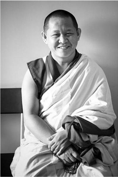 Геше Джампа Дакпа прочитает в Москве цикл лекций «Просто стань счастливым»