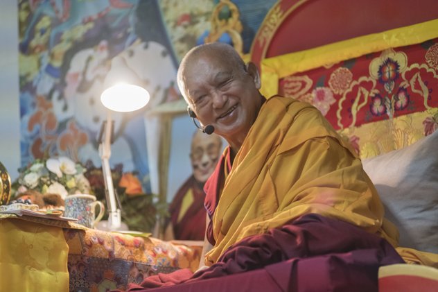 Фоторепортаж. Учения ламы Сопы Ринпоче в Москве Фоторепортаж. Учения ламы Сопы Ринпоче в Москве