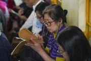 Некоторые из более 1100 верующих из Тайваня во время второго дня учений Его Святейшества Далай-ламы в главном тибетском храме. Дхарамсала, штат Химачал-Прадеш, Индия. 4 октября 2019 г. Фото: дост. Тензин Джампхел.
