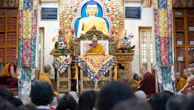 В Дхарамсале прошел второй день учений Далай-ламы для корейских буддистов