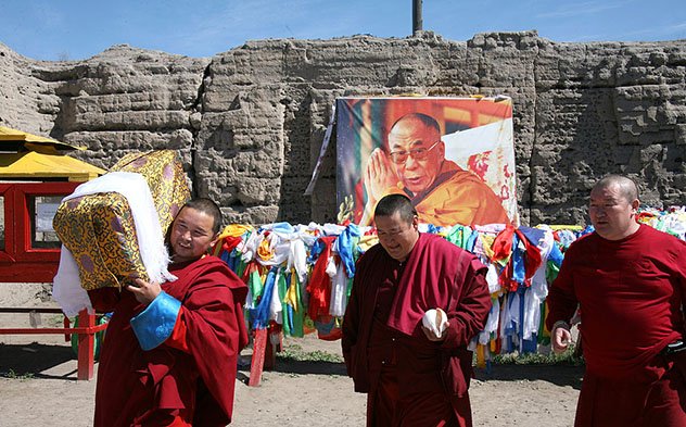 Выборы нового верховного ламы Тувы состоятся осенью Выборы нового верховного ламы Тувы состоятся осенью