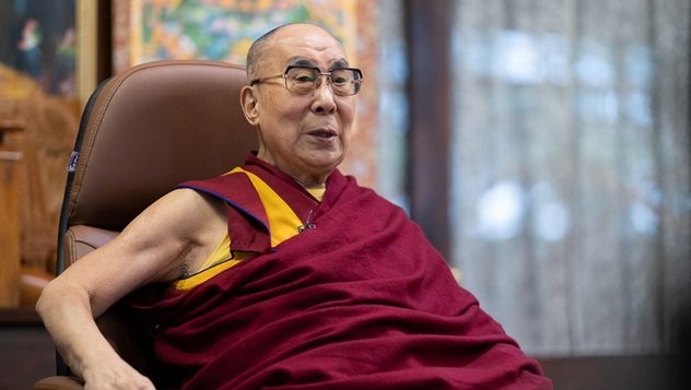 Далай-лама прочитал лекцию о важности преподавания светской этики в современной системе образования
